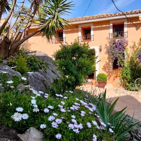 Les Penyetes Boutique Bed And Breakfast Campell Bagian luar foto